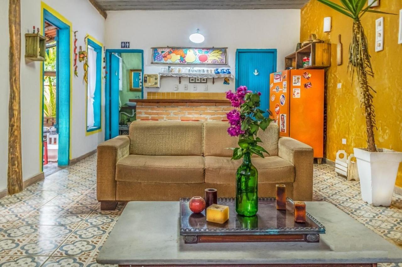 Vilarejo Praia Do Pereque Suites 伊利亚贝拉 外观 照片