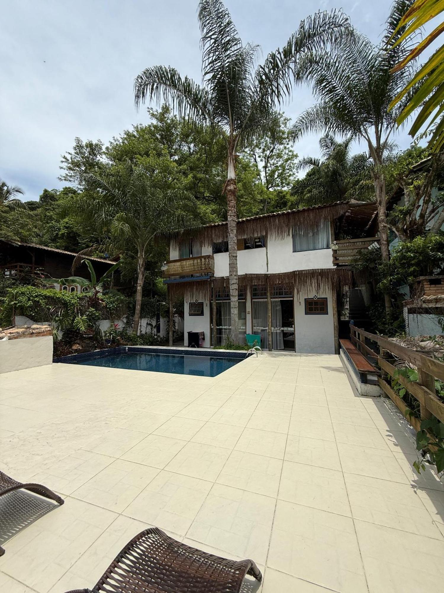 Vilarejo Praia Do Pereque Suites 伊利亚贝拉 外观 照片